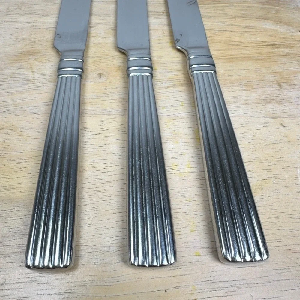 REED & BARTON‎ CRESCENDO II Stainless 18/10 3 Dinner Knives Butter Knives